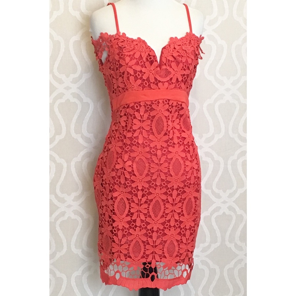 *LAST ONE* Red Coral Crochet Dress - Picture 3 of 6